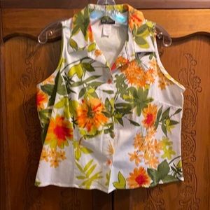 Bright, floral print collared top